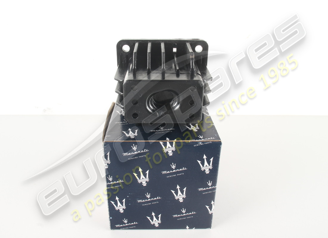 soporte elevador delantero de vehículo nuevo maserati. número de pieza 670034356 (4)