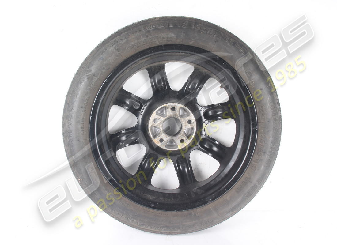 RUEDA DE REPUESTO MASERATI USADA CON NEUMÁTICO. NÚMERO DE PARTE 377230019 (4) rueda de repuesto maserati usada con neumático. número de parte 377230019 (4)