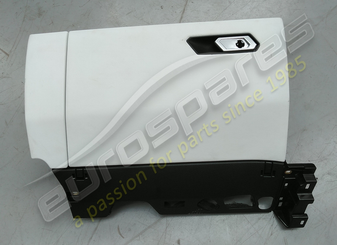USADO Lamborghini ALMACENAMIENTO . NÚMERO DE PARTE 4ML857035BTXT (1)