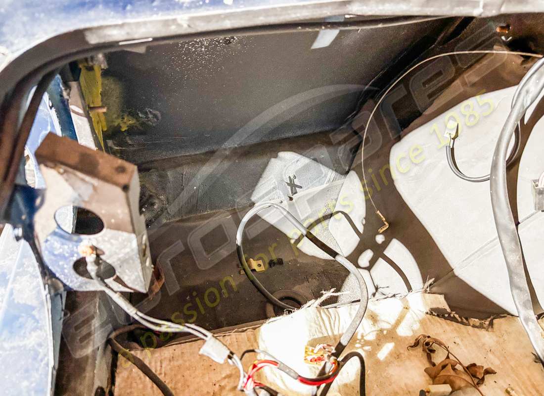 panel trasero ferrari usado. número de parte 62439500 (8)
