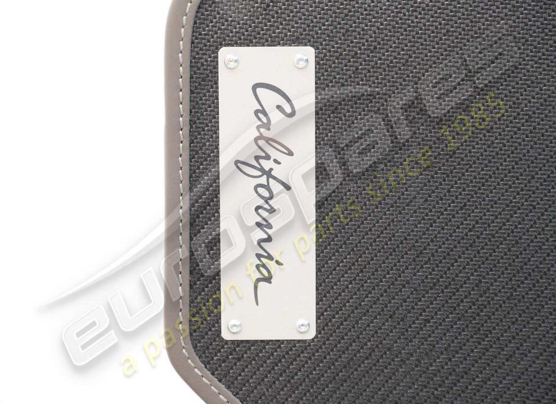 new ferrari california carbon floormats. part number 70001984 (3)