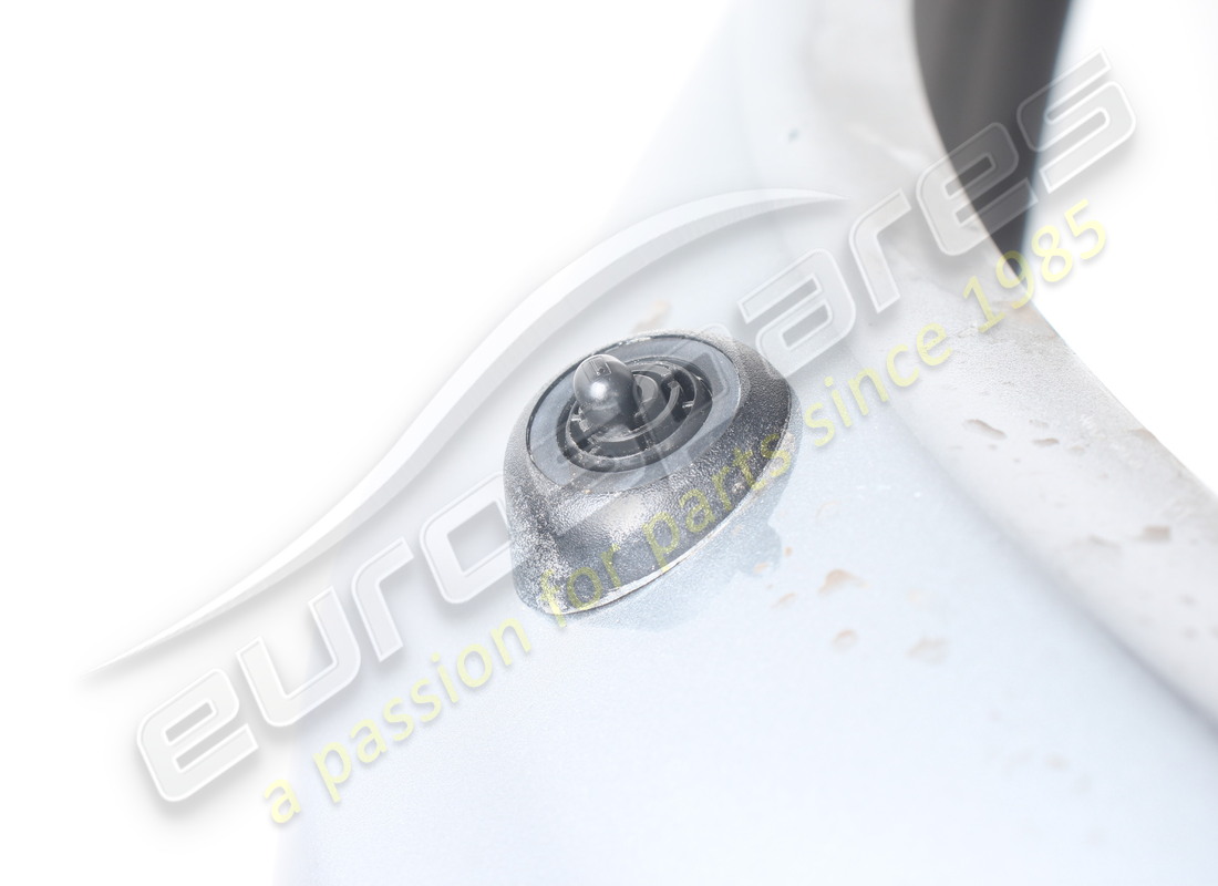 PARACHOQUES DELANTERO FERRARI USADO. NÚMERO DE PARTE 64861610 (2) parachoques delantero ferrari usado. número de parte 64861610 (2)