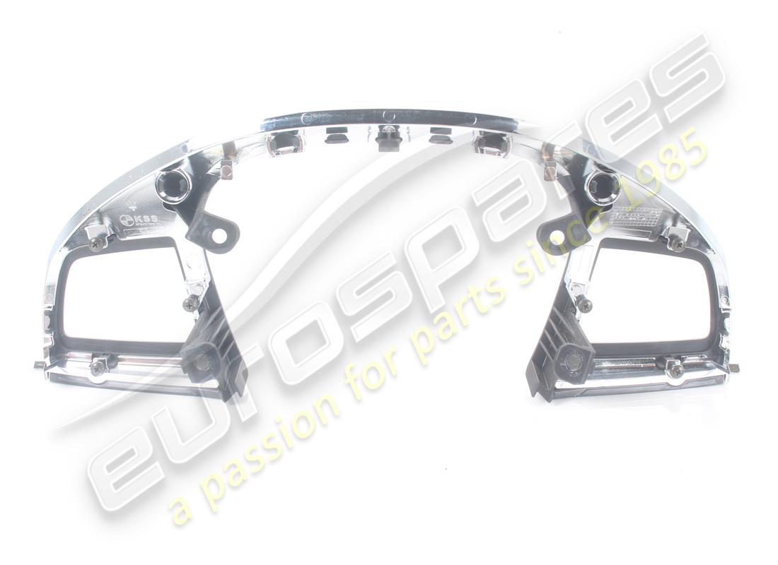 EMPALME DELANTERO DEL VOLANTE USADO MASERATI NEGRO. NÚMERO DE PIEZA 673000082 (6) empalme delantero del volante usado maserati negro. número de pieza 673000082 (6)