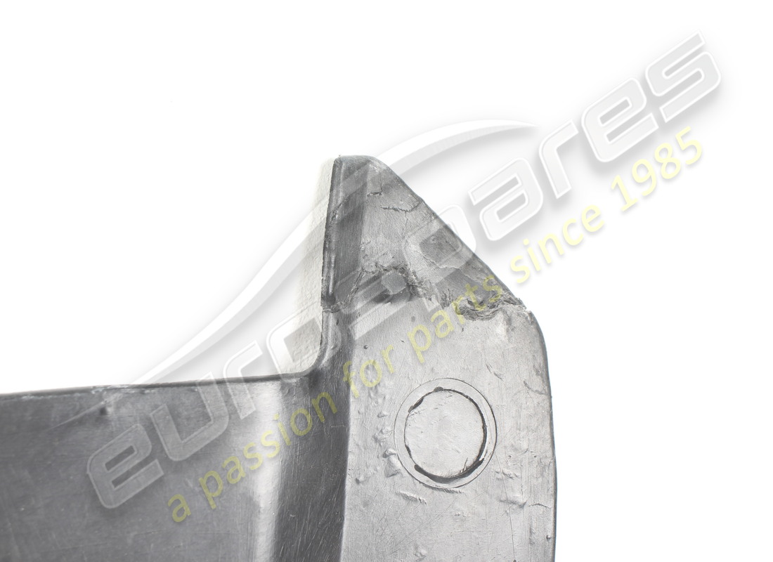 nuevo ferrari delantero central debajo de la cuerpo. número de parte 65512200 (2)