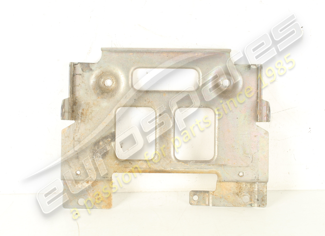 SOPORTE DE BATERÍA COMPLETO FERRARI USADO. NÚMERO DE PARTE 85551300 (2) soporte de batería completo ferrari usado. número de parte 85551300 (2)