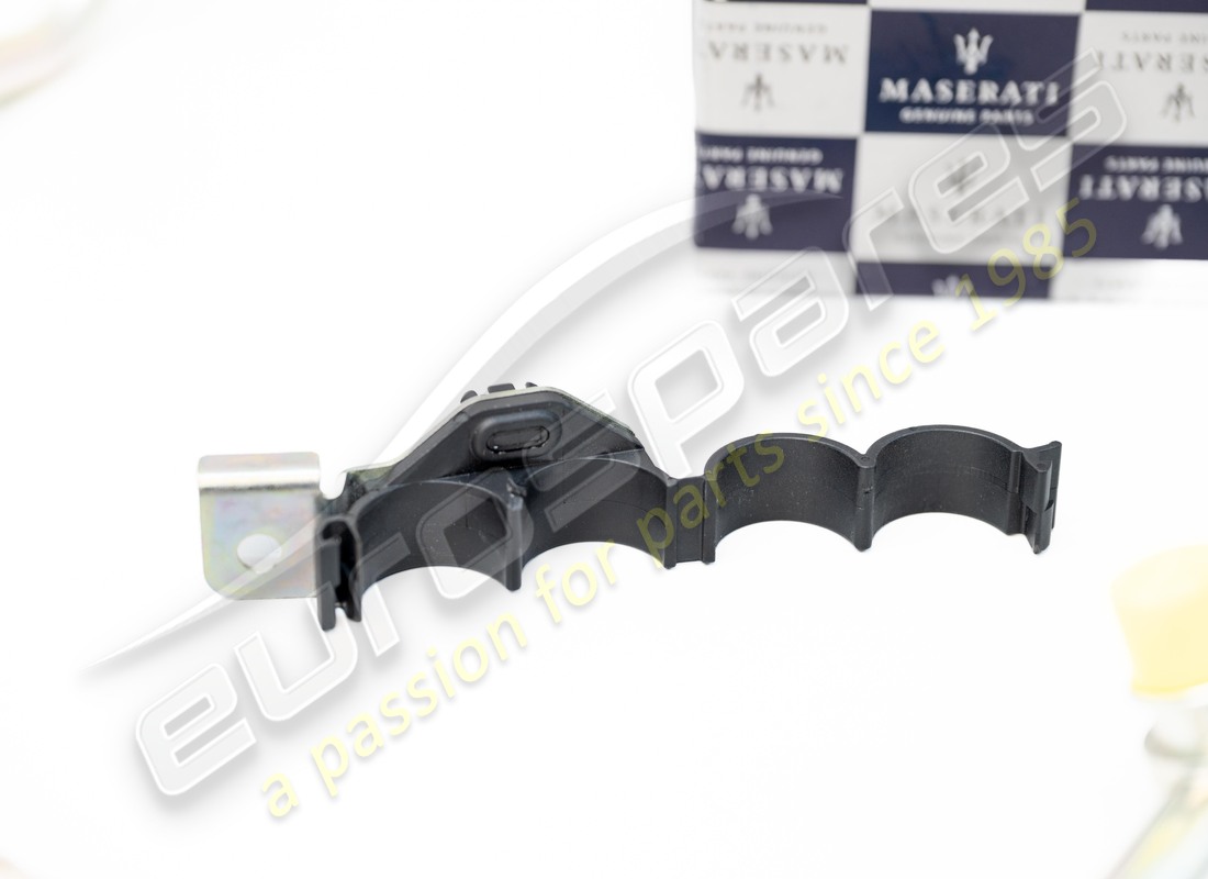 NUEVO KIT DE INTERCAMBIADOR DE ACEITE Y TUBERÍAS DE CAJA DE CAMBIOS MASERATI. NÚMERO DE PIEZA 673004769 (5) nuevo kit de intercambiador de aceite y tuberías de caja de cambios maserati. número de pieza 673004769 (5)