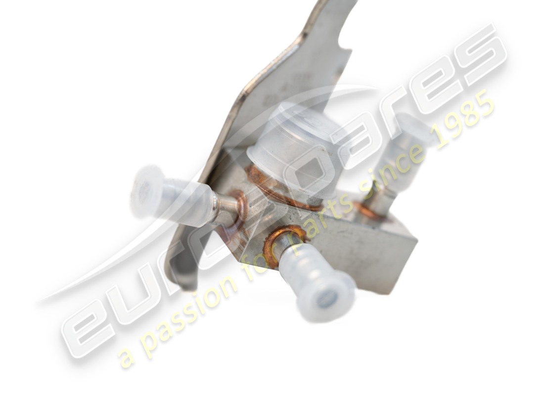 NUEVA LÍNEA DE COMBUSTIBLE LAMBORGHINI. NÚMERO DE PIEZA 07L127503Q (2) nueva línea de combustible lamborghini. número de pieza 07l127503q (2)