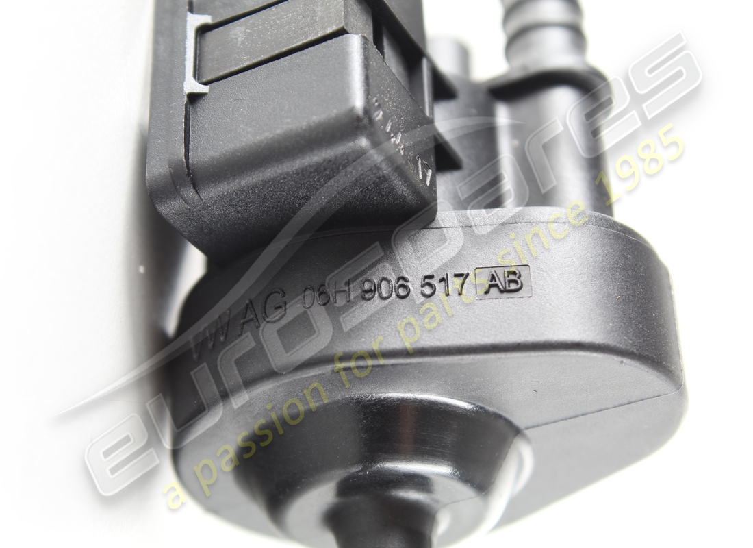 VÁLVULA NUEVA LAMBORGHINI. NÚMERO DE PIEZA 4T0133434 (4) válvula nueva lamborghini. número de pieza 4t0133434 (4)