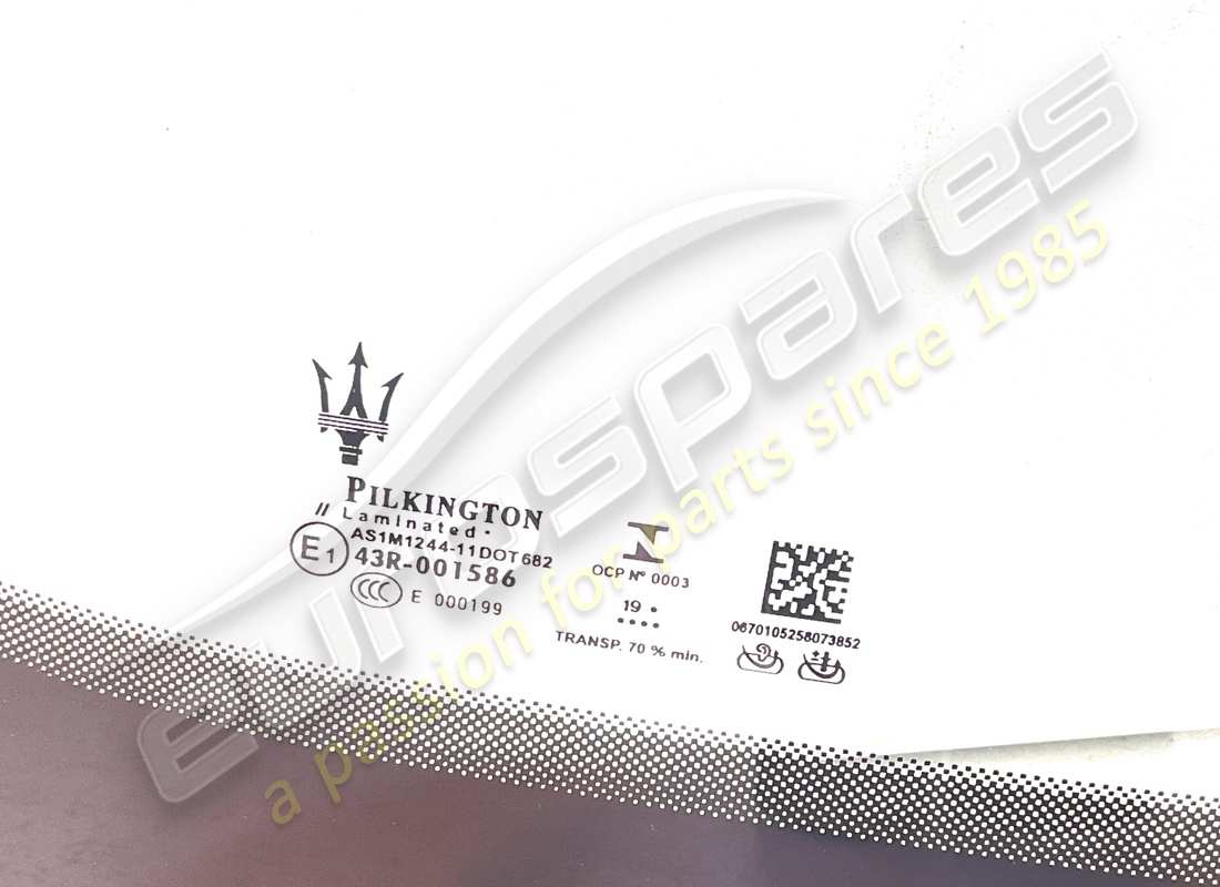 nuevo maserati parabrisas. número de parte 673008229 (2)