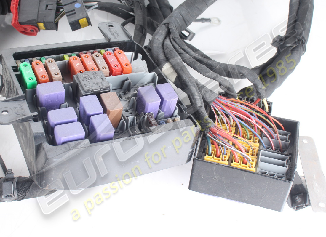 utilizado ferraricavo anteriore. número de parte 266265 (3)