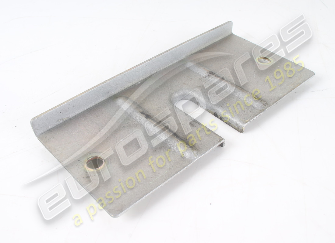 soporte lateral para parachoques usado ferrari. número de pieza 65270200 (2)