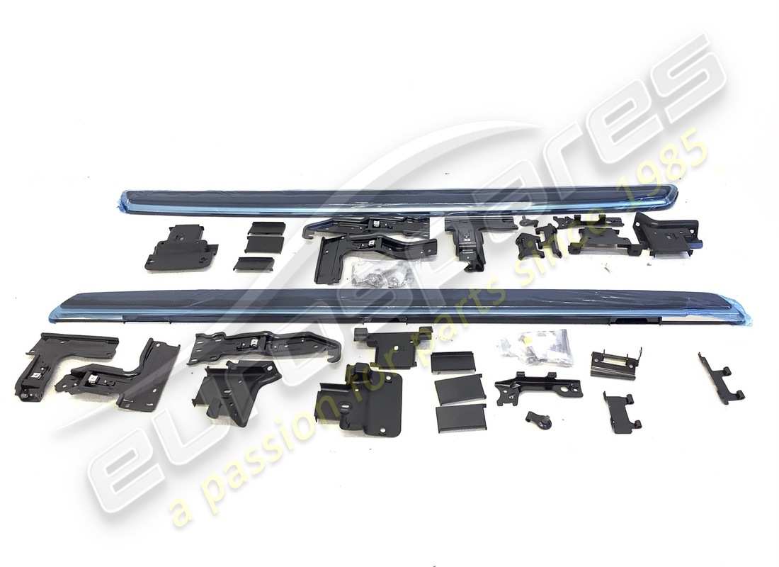 nuevo escalón lateral de fibra de carbono lamborghini. número de pieza 4ml071066c (1)