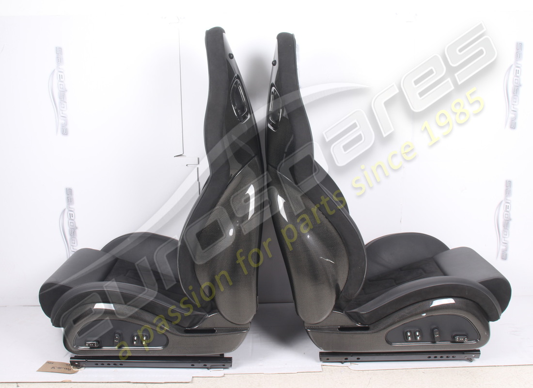 USADO FERRARI FERRARI PARTE 90018638. NÚMERO DE PARTE 90018638 (3) usado ferrari ferrari parte 90018638. número de parte 90018638 (3)