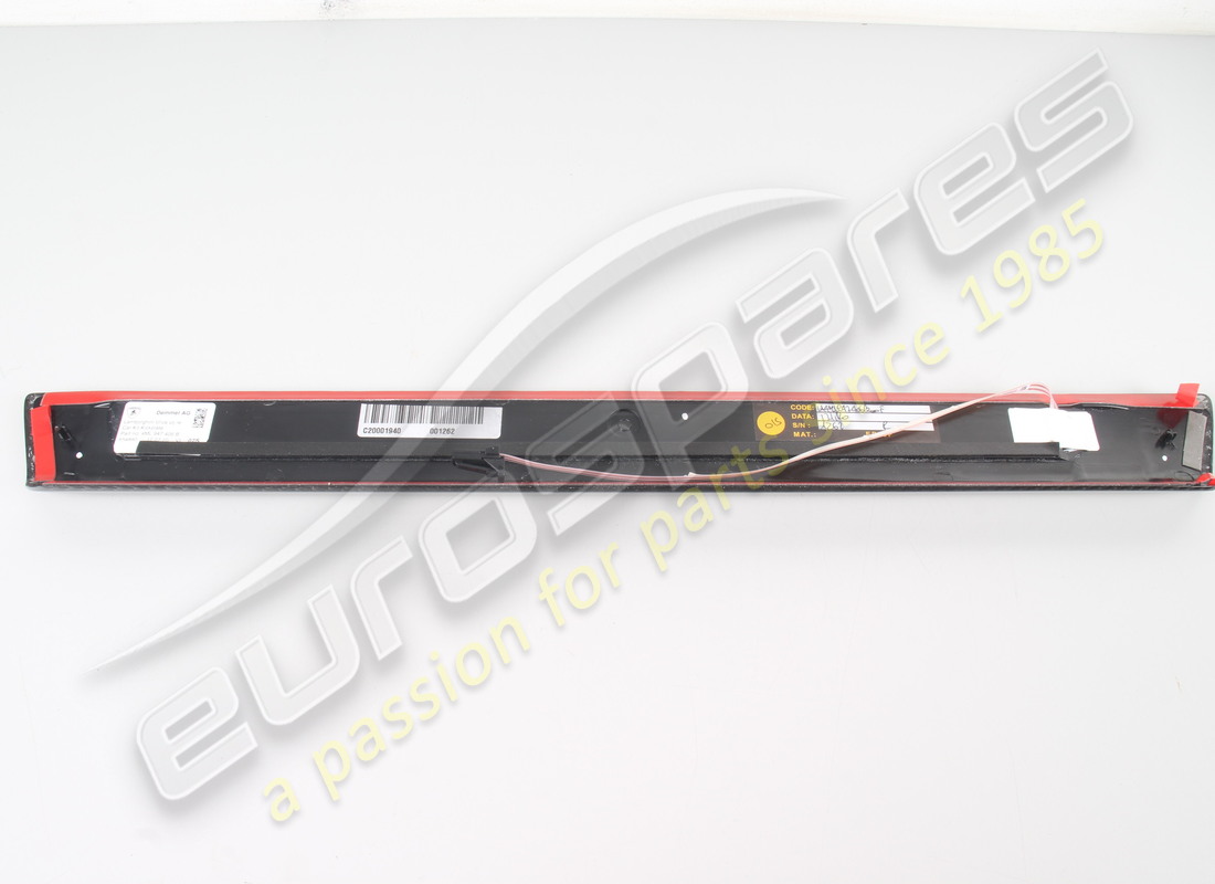 nuevo lamborghini kit placa de protección urus cfk retroiluminada. número de pieza 4ml069641b (5)