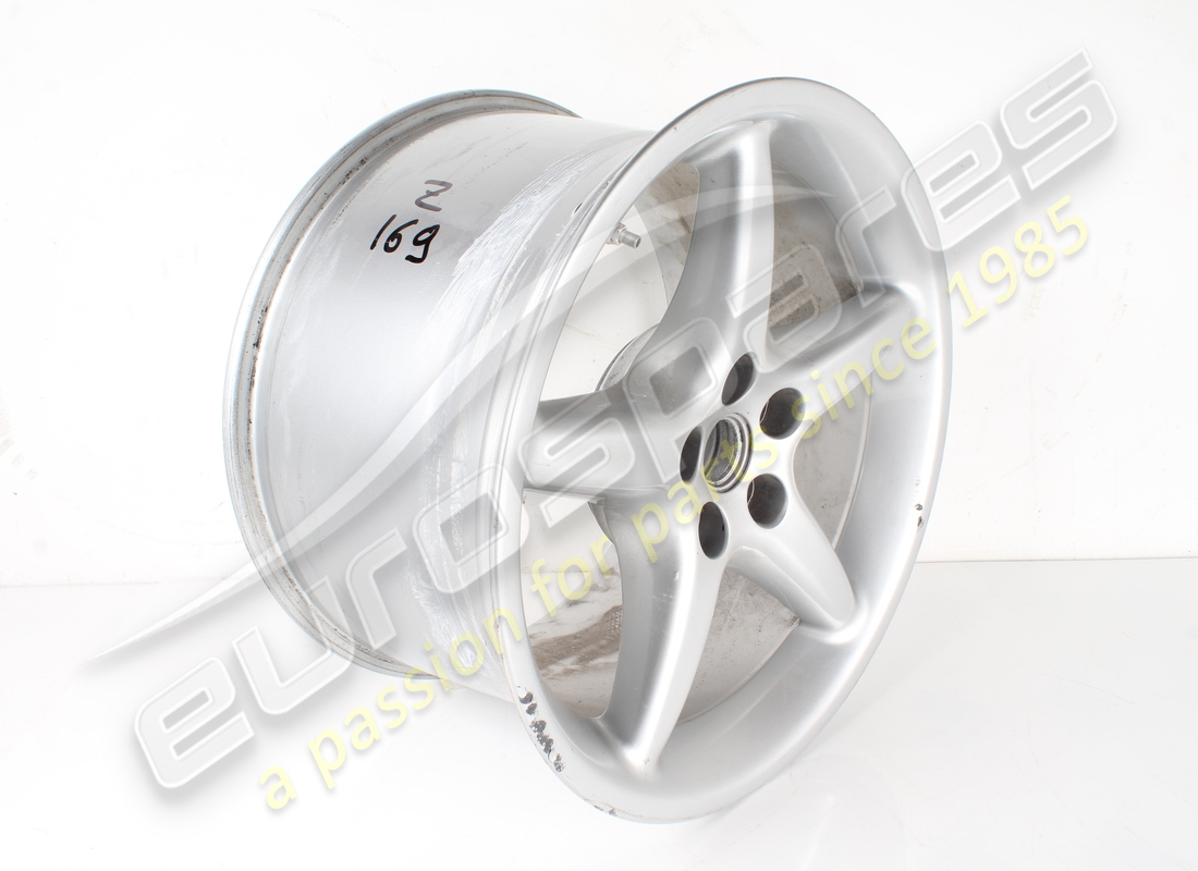 rueda trasera usada ferrari (magnesio - speedline). número de pieza 165112 (2)