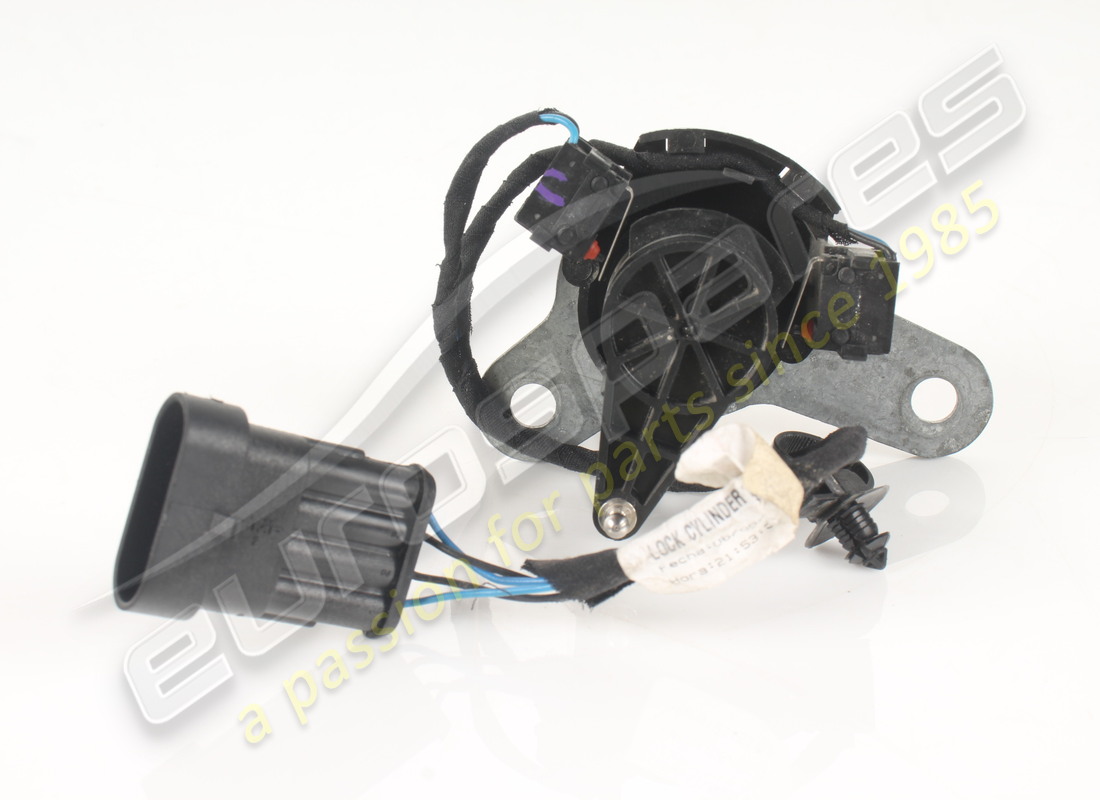 MONTAJE DE PESTILLO COMPLETO FERRARI USADO. NÚMERO DE PARTE 82343400 (3) montaje de pestillo completo ferrari usado. número de parte 82343400 (3)