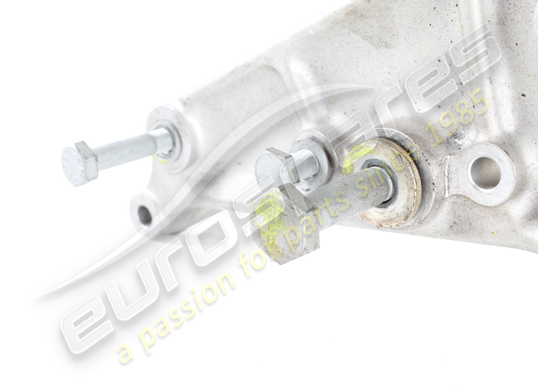 SOPORTE DE GENERADOR SUPERIOR USADO FERRARI. NÚMERO DE PIEZA 179635 (2) soporte de generador superior usado ferrari. número de pieza 179635 (2)