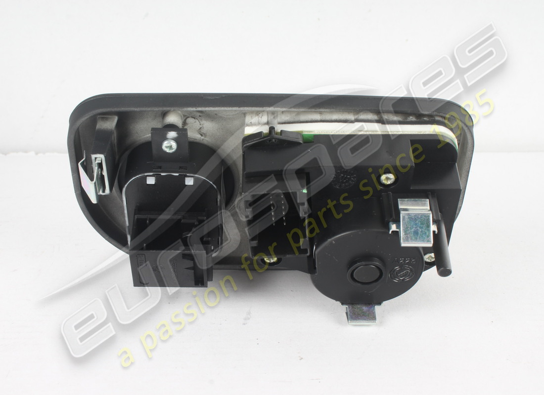 nueva placa ferrari para luces y viaje trasero. número de pieza 191966 (2)