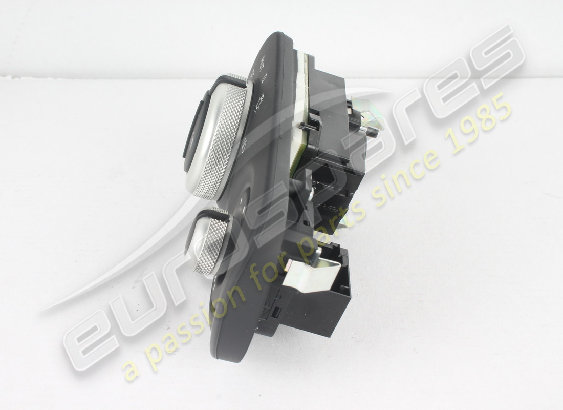 nueva placa ferrari para luces y viaje trasero. número de pieza 191966 (3)