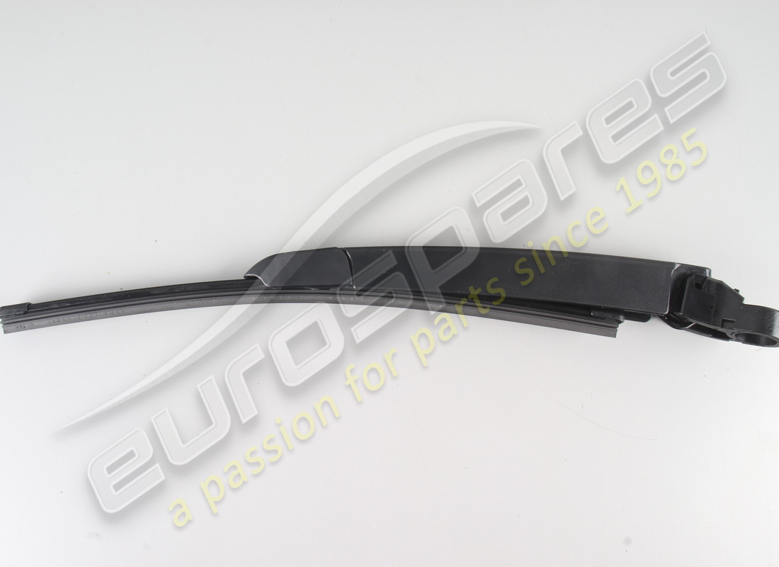 nuevo brazo limpiaparabrisas trasero maserati. número de pieza 670107927 (4)