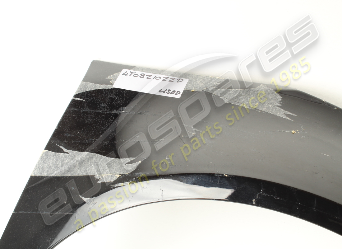 guardabarros delantero derecho lamborghini usado. número de parte 4t0821022d (2)