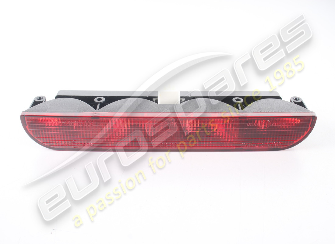 NUEVA MASERATI LUZ DE FRENO CENTRAL EN PAR. NÚMERO DE PARTE 373100132 (1) nueva maserati luz de freno central en par. número de parte 373100132 (1)