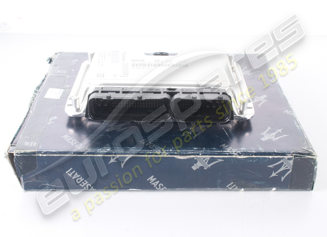 nueva ecu del motor maserati. número de parte 198866 (1)