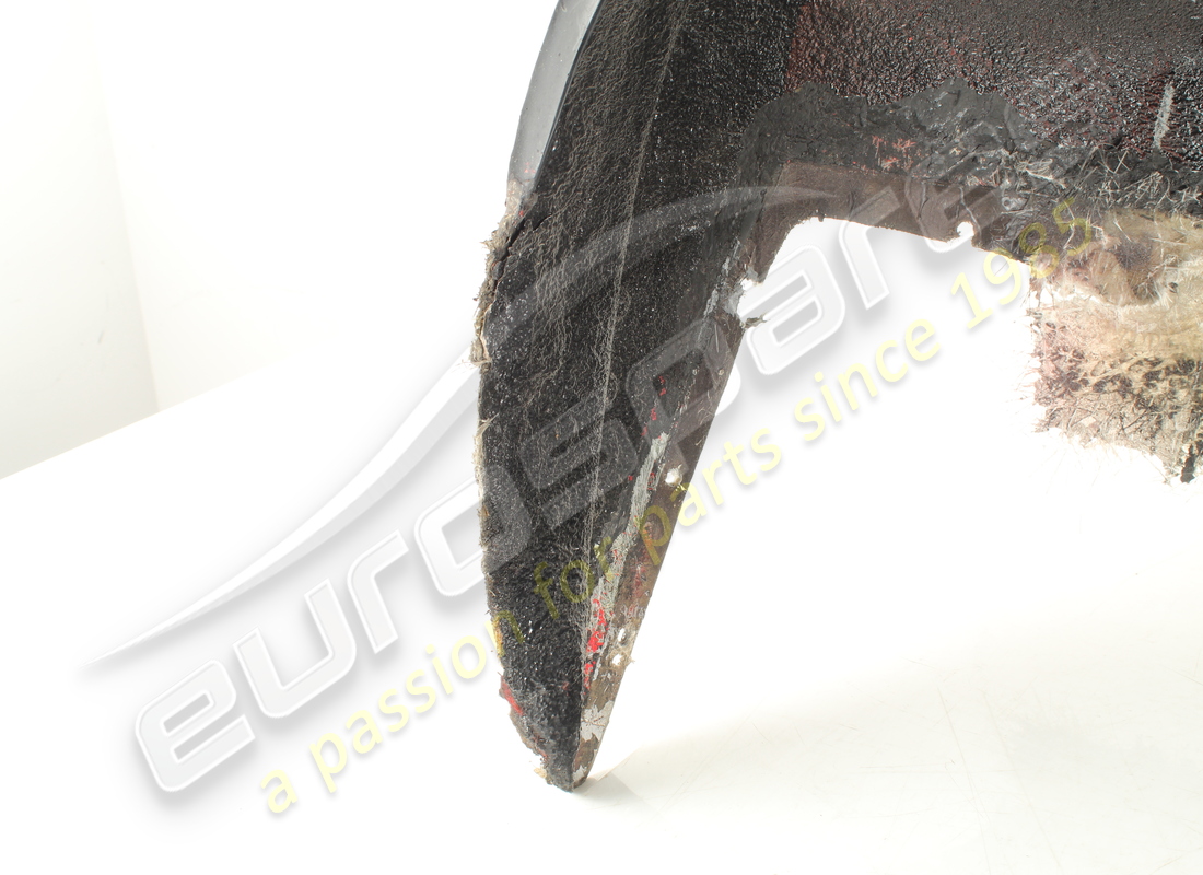 paso de rueda delantero derecho usado ferrari. número de pieza 50002203 (2)