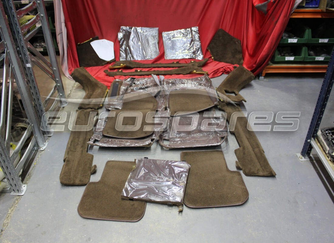 alfombras nuevas ferrari lhd marrón. número de pieza 72460544 (1)