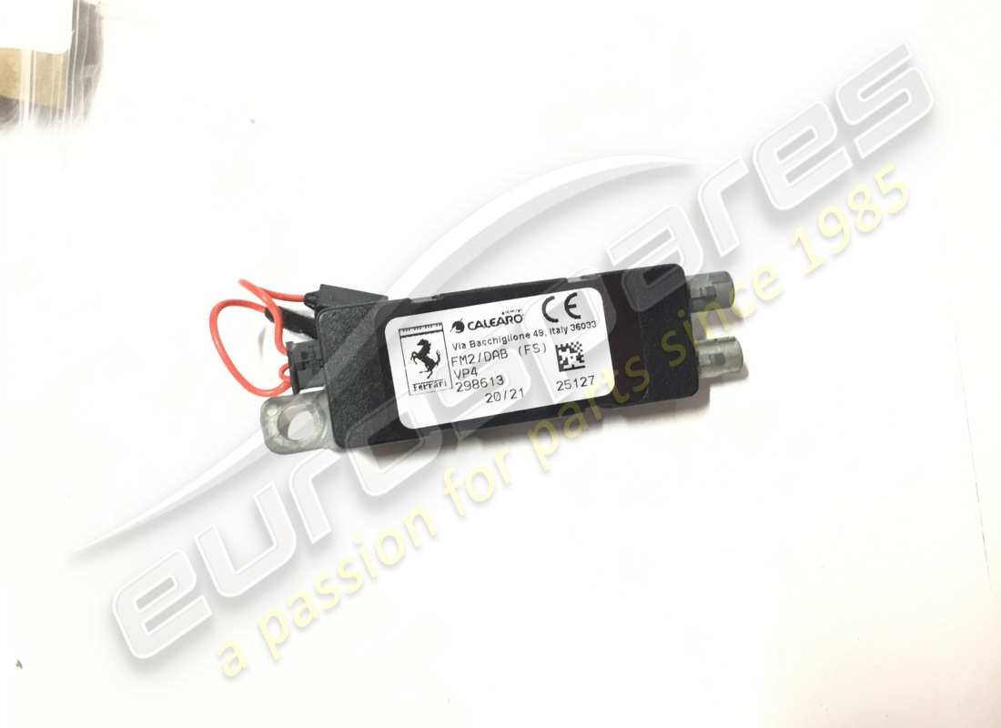 amplificador ferrari fm2/dab usado. número de parte 298613 (2)