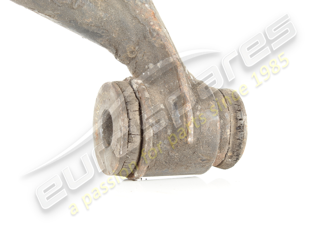 PALANCA INFERIOR TRASERA FERRARI USADA. NÚMERO DE PIEZA 124304 (3) palanca inferior trasera ferrari usada. número de pieza 124304 (3)