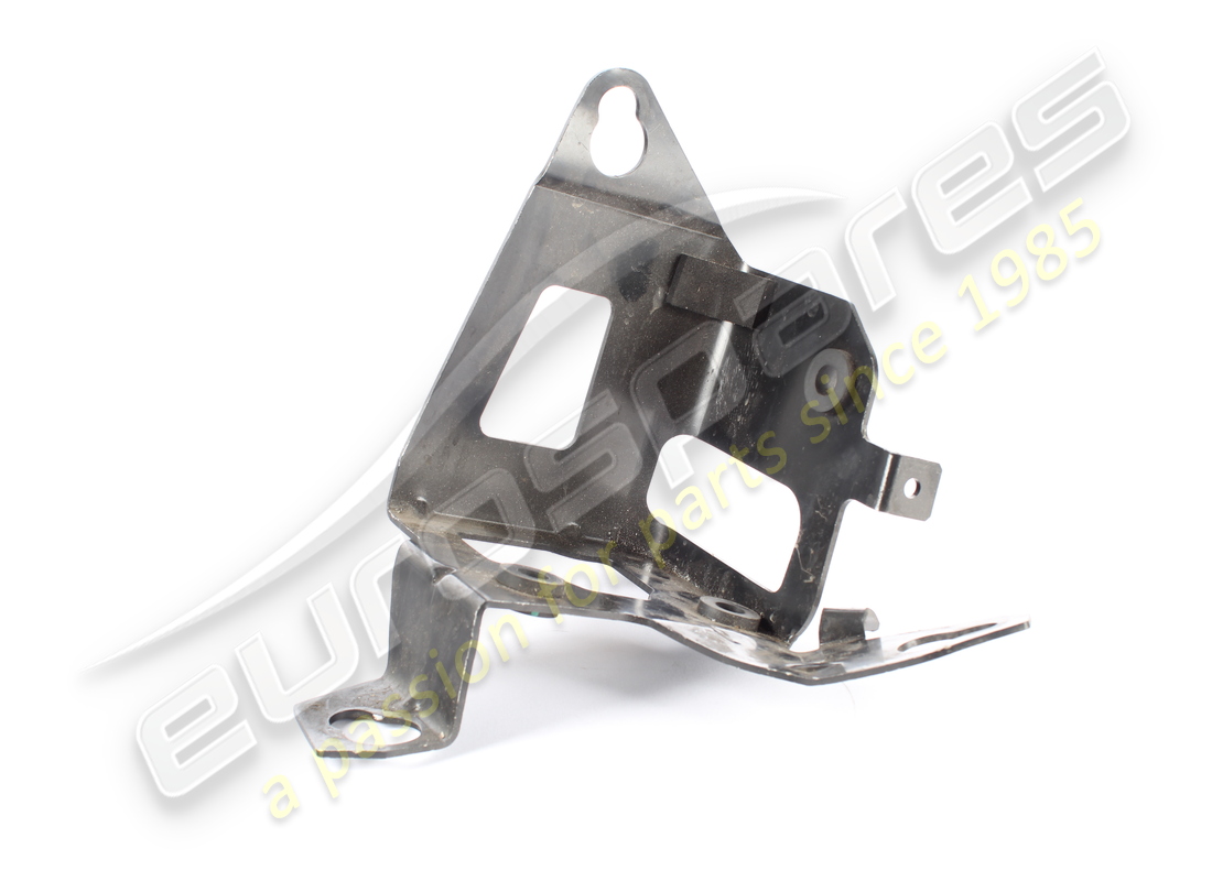 SOPORTE Ferrari USADO. NÚMERO DE PARTE 262514 (1)