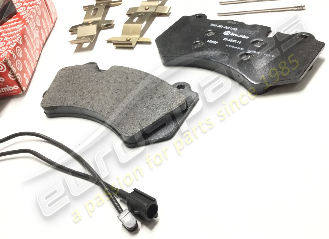nuevo ferrari kit de pastillas delanteras. número de parte 70001086 (2)