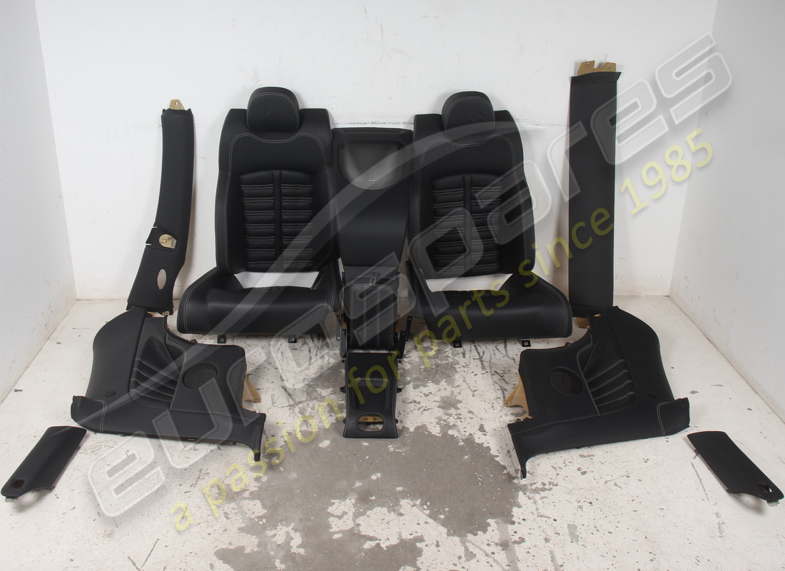 USADO FERRARI FERRARI PARTE 612INTERIOR. NÚMERO DE PARTE 612INTERIOR (2) usado ferrari ferrari parte 612interior. número de parte 612interior (2)