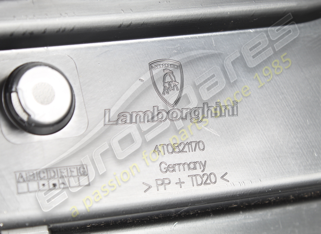 NUEVA PORTADA LAMBORGHINI. NÚMERO DE PARTE 4T0821170E (6) nueva portada lamborghini. número de parte 4t0821170e (6)