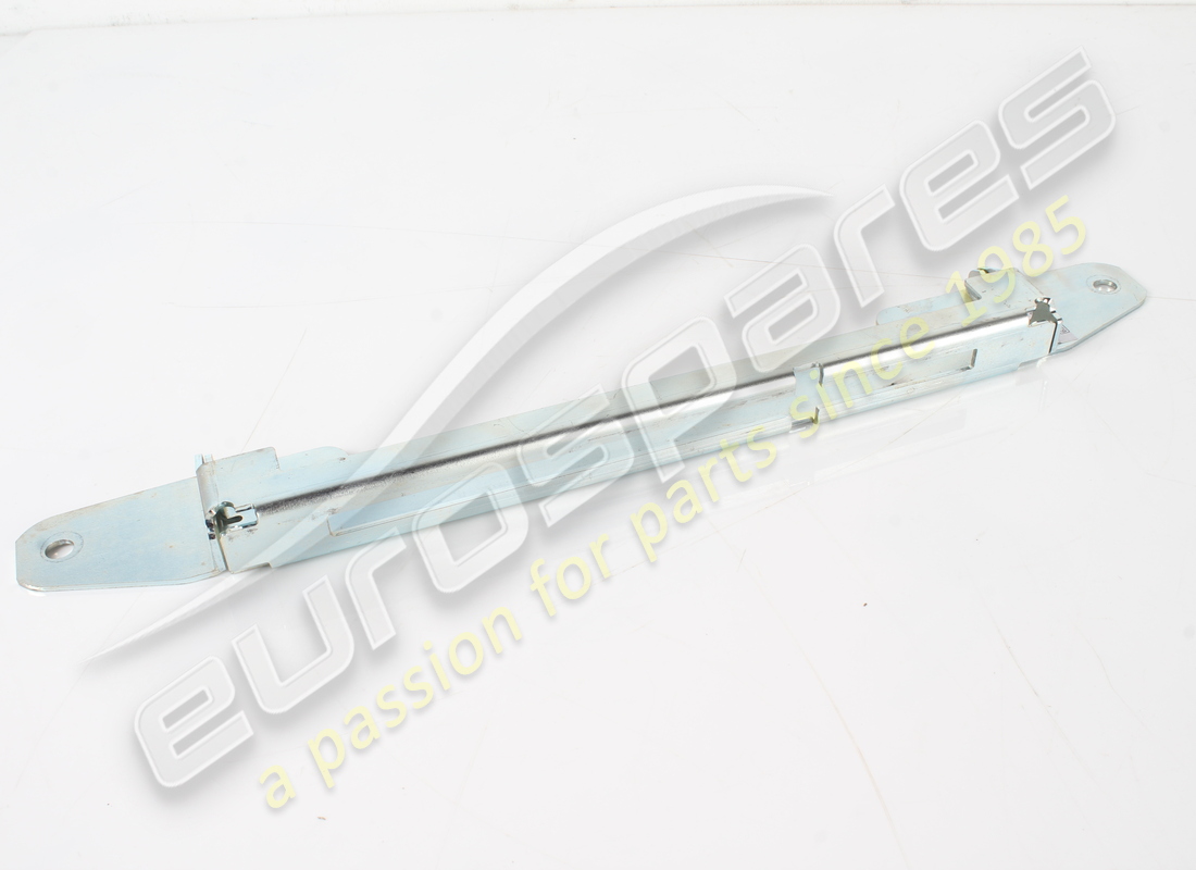 soporte maserati usado. número de parte 224010 (2)