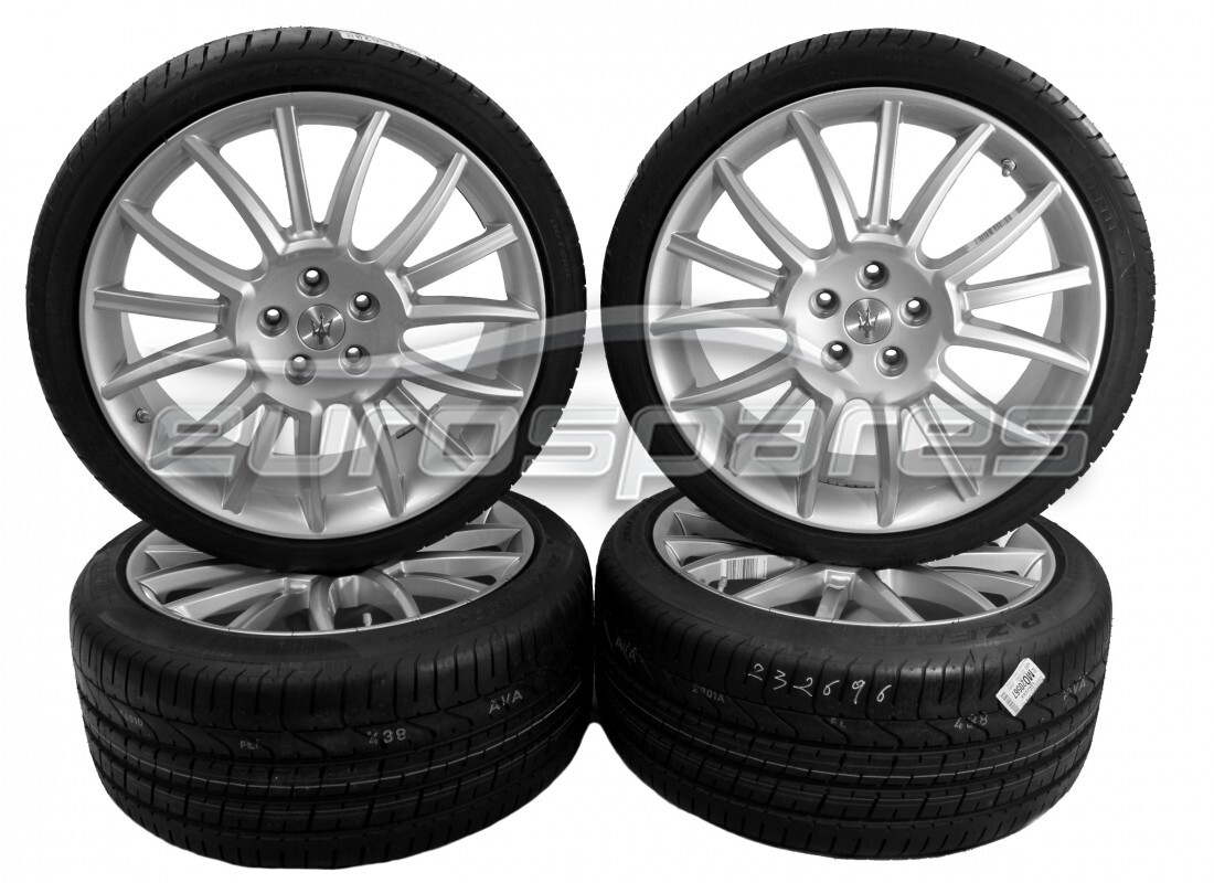 nuevo juego de ruedas maserati 20. número de parte 980156308a (1)