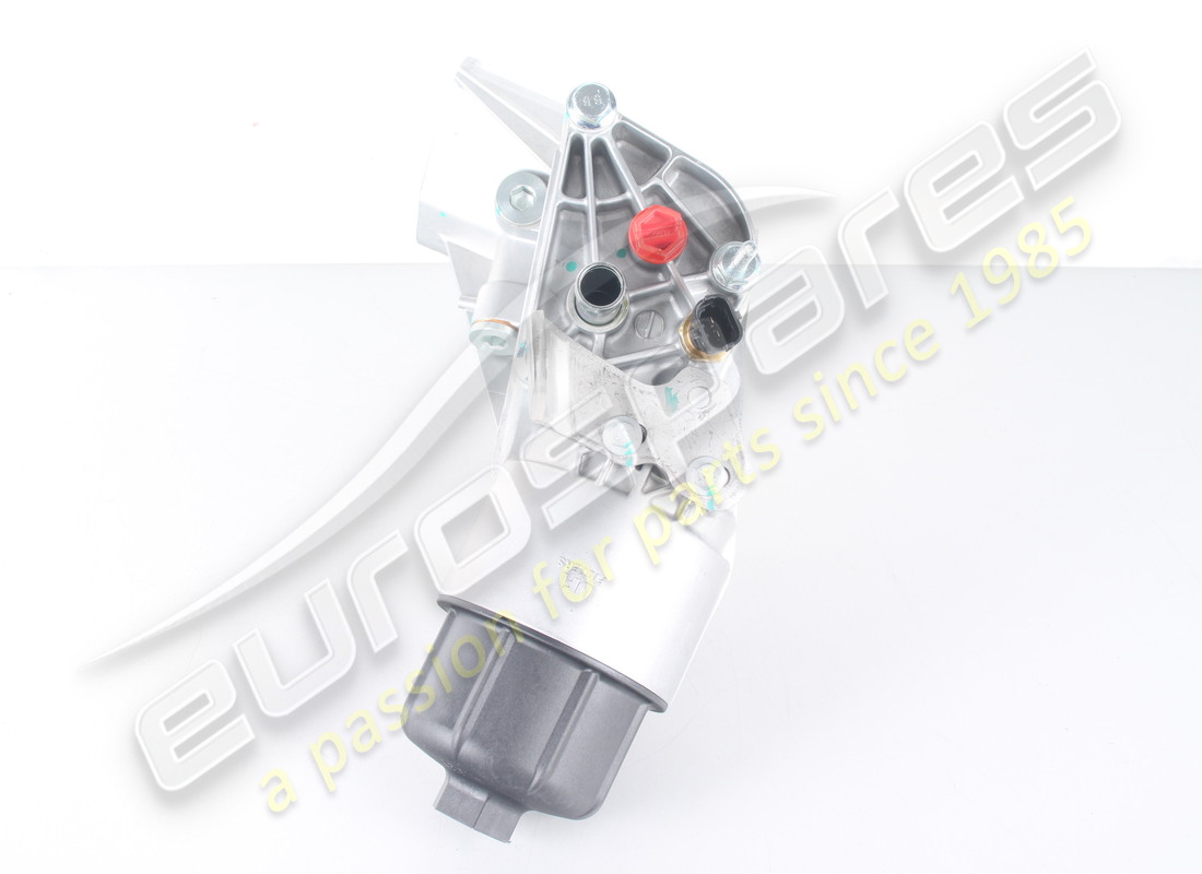 INTERCAMBIADOR Y FILTRO DE ACEITE NUEVOS MASERATI. NÚMERO DE PIEZA 673010882 (3) intercambiador y filtro de aceite nuevos maserati. número de pieza 673010882 (3)