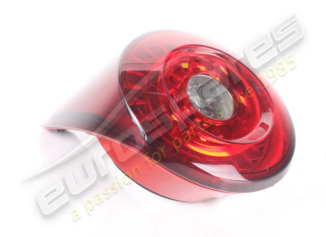USED FERRARI RH TAIL LIGHT , MOBILE PART . PART NUMBER 293289 (1)