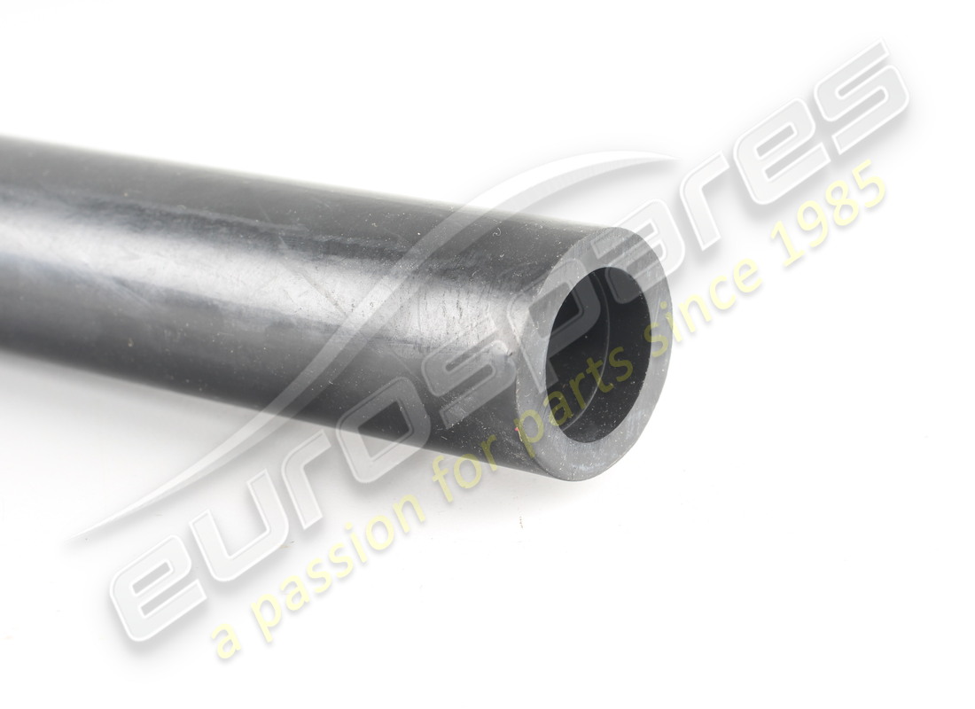 tubería nueva lamborghini desde la válvula auxiliar al limpiador de aire derecho. número de pieza 001331284 (3)