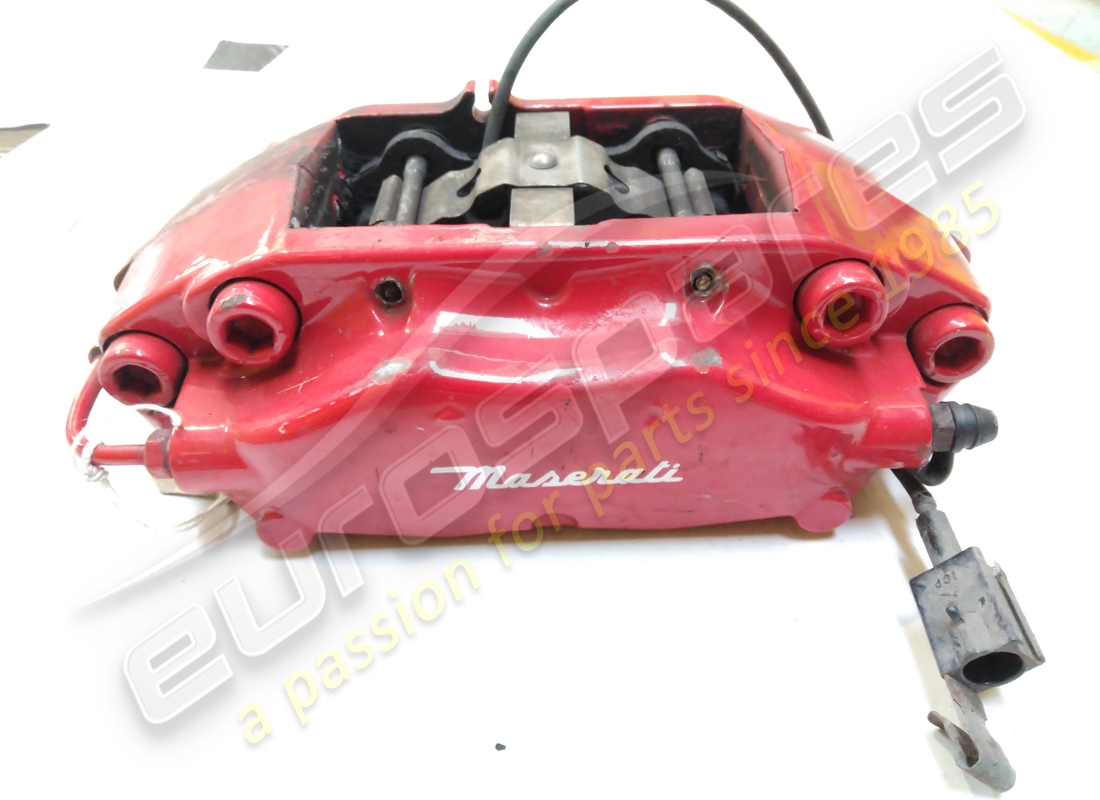 PINZAS DE FRENO TRASERA IZQUIERDA USADAS Maserati P4 32. NÚMERO DE PIEZA 82102805 (1)