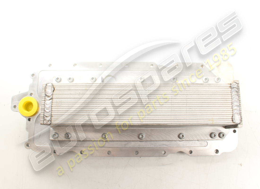 nuevo maserati intercambiador de calor. número de parte 249527 (1)