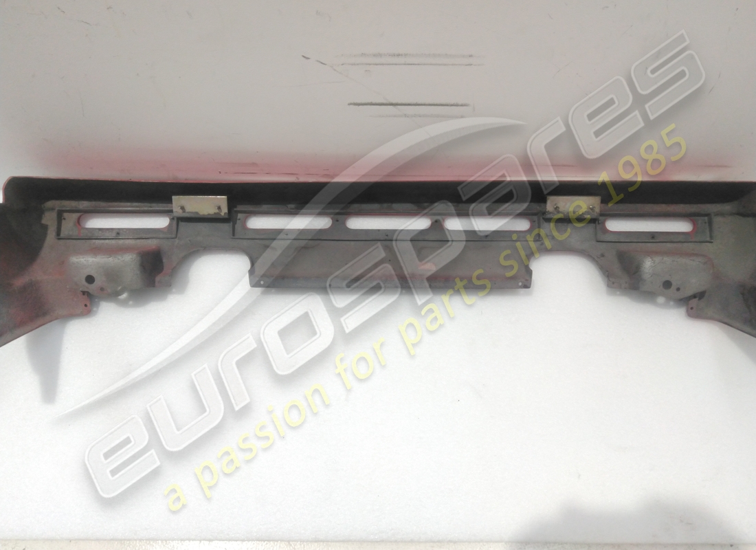 panel inferior trasero ferrari usado. número de parte 61906700 (7)