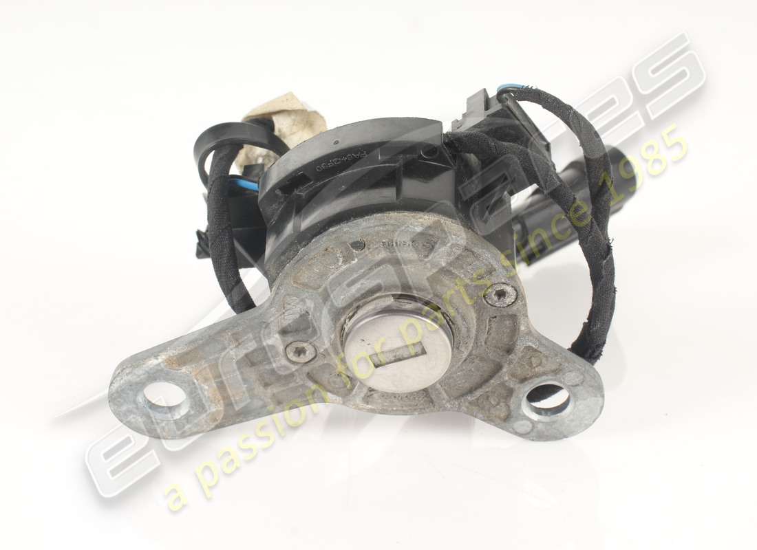 MONTAJE DE PESTILLO COMPLETO FERRARI USADO. NÚMERO DE PARTE 82343400 (1) montaje de pestillo completo ferrari usado. número de parte 82343400 (1)