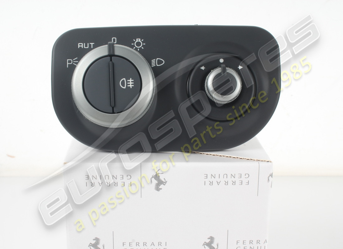 nueva placa ferrari para luces y viaje trasero. número de pieza 227031 (3)