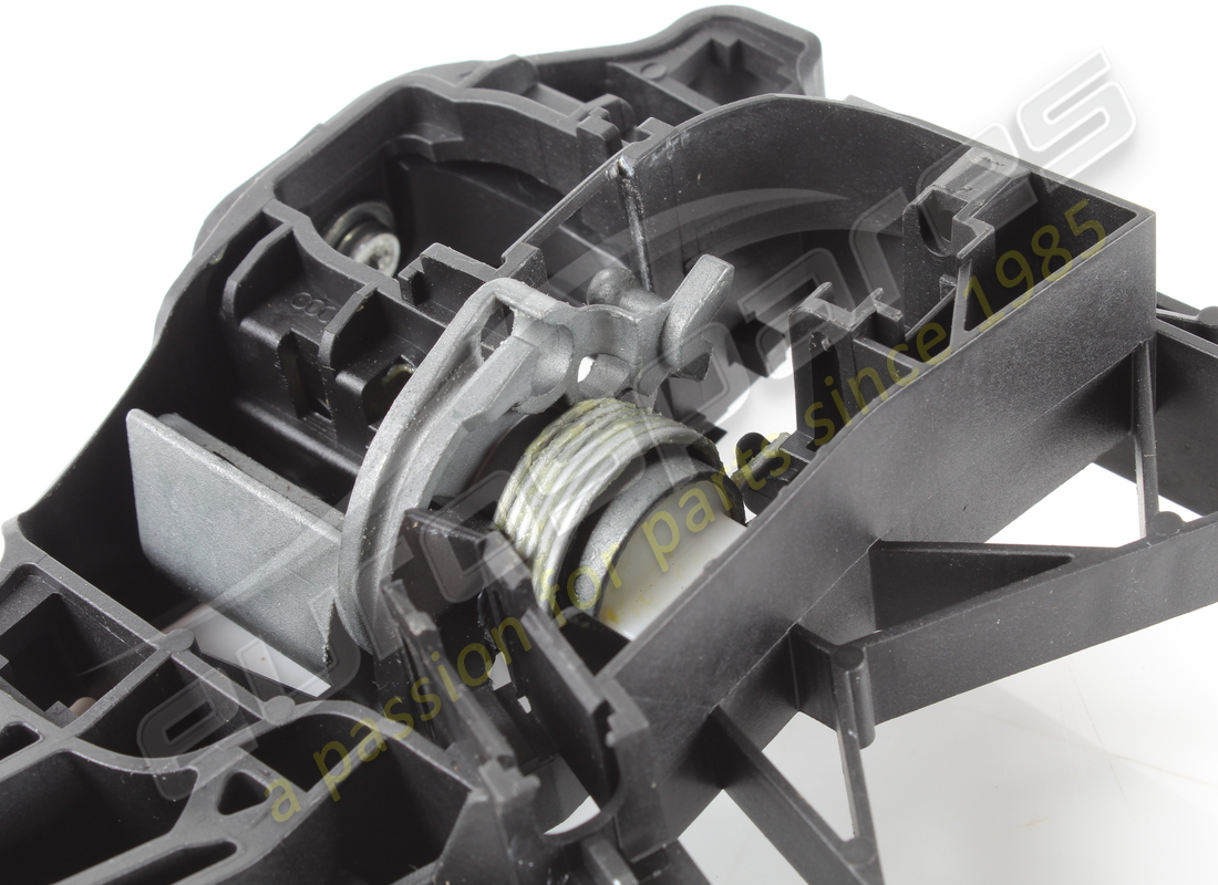 SOPORTE DE MONTAJE LAMBORGHINI USADO. NÚMERO DE PIEZA 4M8837811A (3) soporte de montaje lamborghini usado. número de pieza 4m8837811a (3)