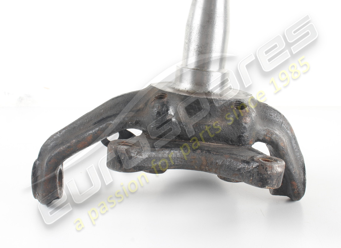 muñón delantero derecho lamborghini usado. número de parte 005106531 (4)