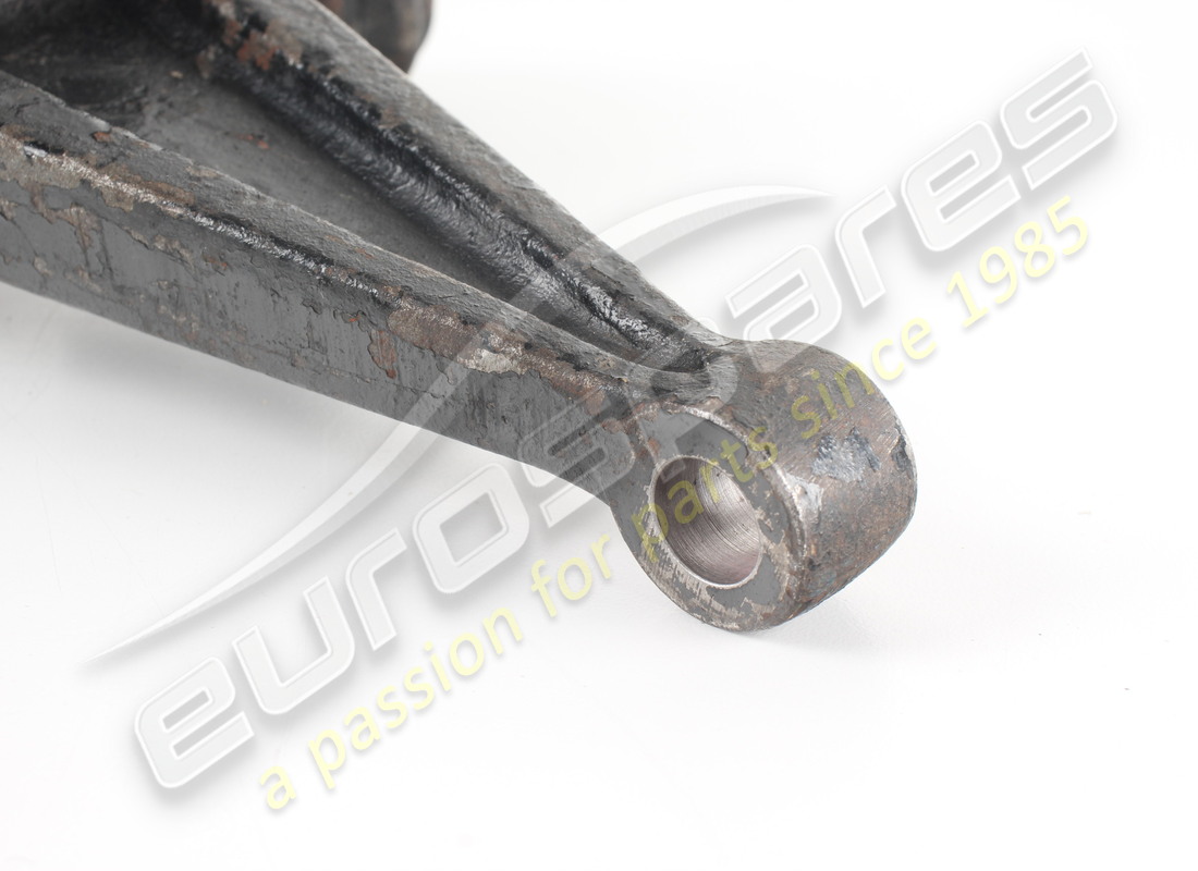 muñón delantero derecho lamborghini usado. número de parte 005106531 (2)