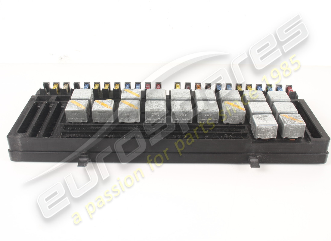 nuevo conjunto de caja de fusibles ferrari. número de pieza 132203 (2)