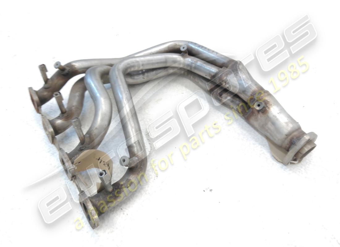 nuevo ferrari 208gt4 74-80 colector trasero. número de parte 108434 (2)